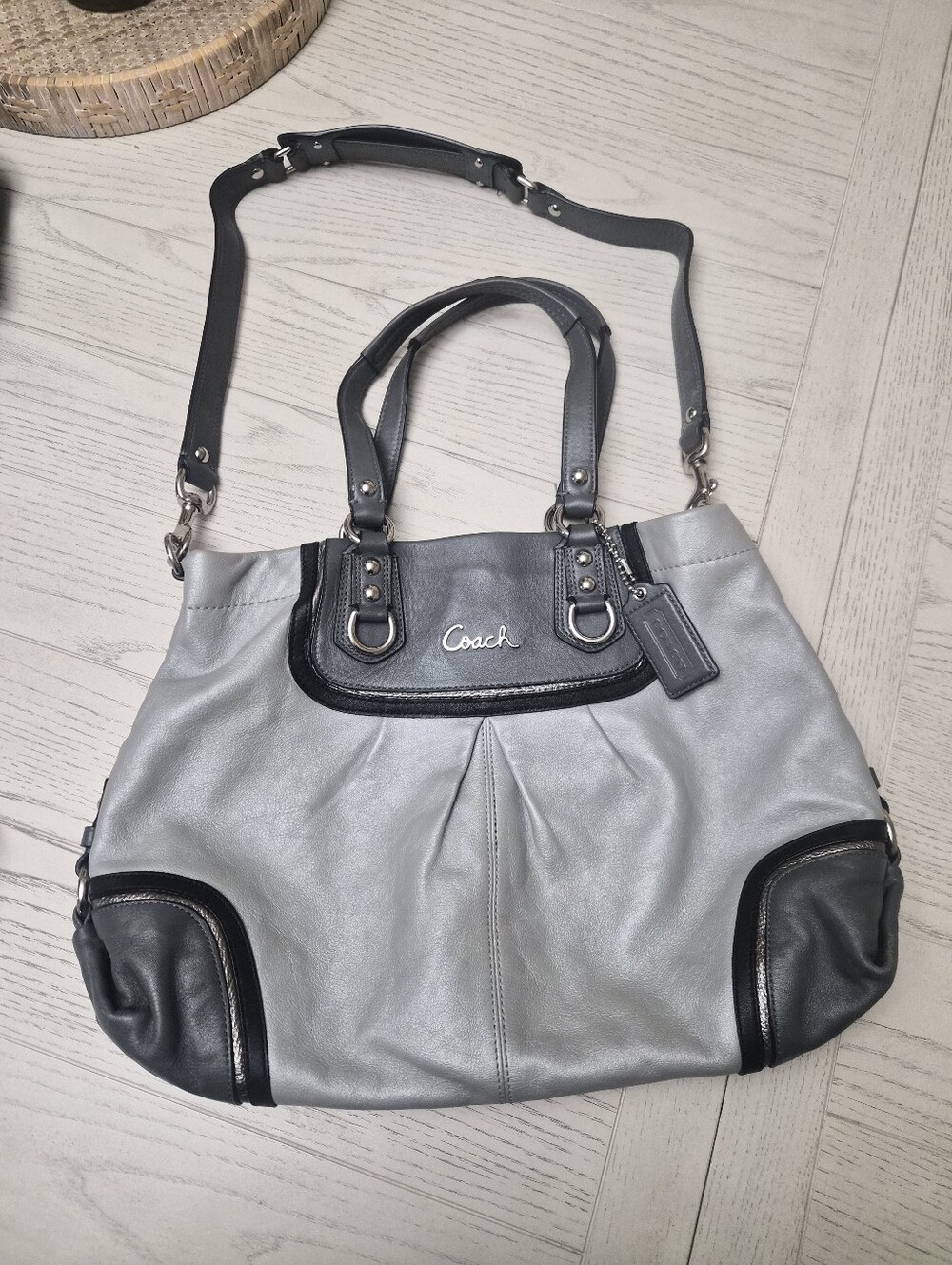 Coach Gray Leather Ashley Spectator Shoulder 2-Way Satchel/ Handbag Exc